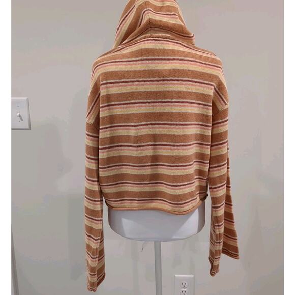 Roxy Side Swipe Striped Whimsigoth Women's M Cropped Sweater Beach - Picture 8 of 16